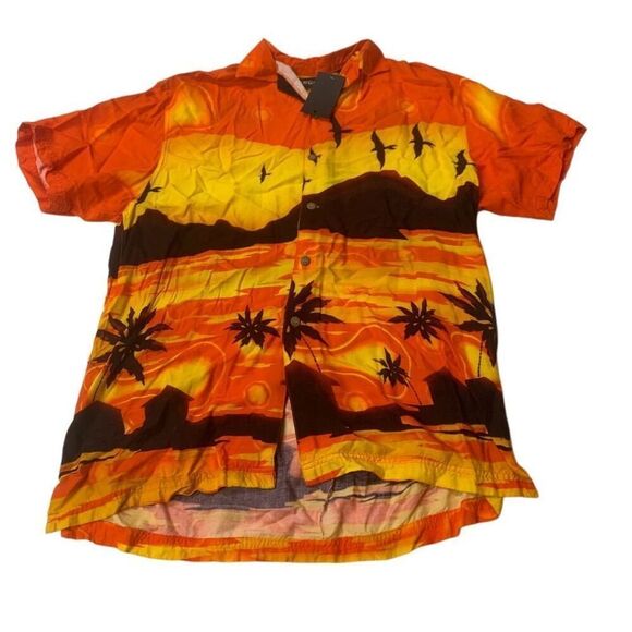 Multicolored Nature Graphic Button Down Top - Picture 1 of 7